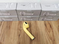 AcheinaWeb Second generation yellow Caixa de som com formato de um Airbud Gigante
